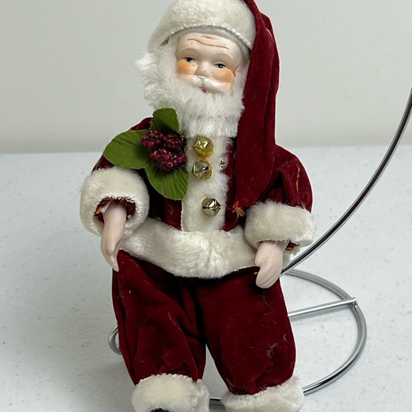 Vintage 1986 Enesco Santa Christmas Ornament Porcelain Face Hands Taiwan - Picture 2 of 12